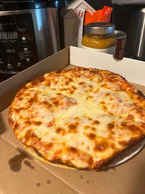 Personal Napolitano (cheese) pizza