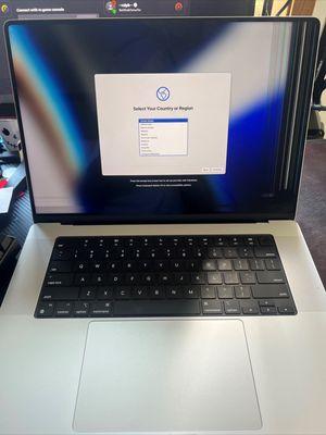 2021 MacBook pro m1 screen before screen replacement