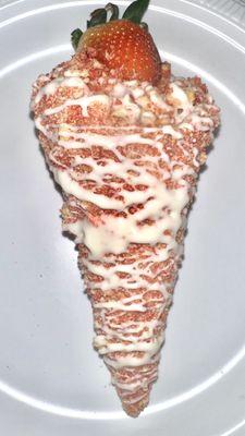 Strawberry cheesecake cone