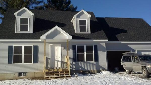 Cape with attached modular garage in Underhill, VT