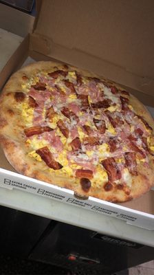 Breakfast Pizza