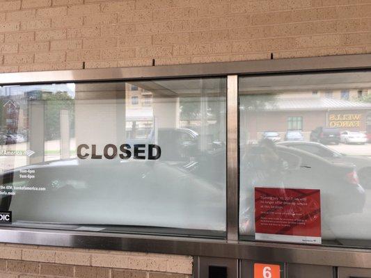 Drive Thru CLOSED!!!!