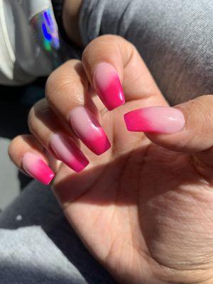 Ombré neon pink nails