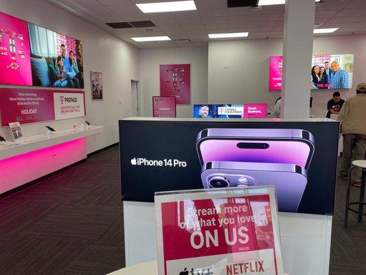 T-Mobile- interior