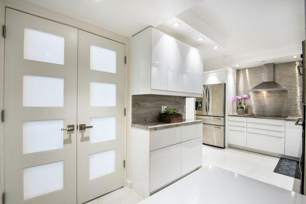 Balmoral 20C New Kitchen by Silvia Olivera Listing agent