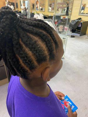 Braided ponytail for kid