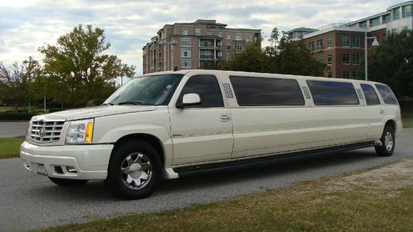 Black & Gold Limo Service