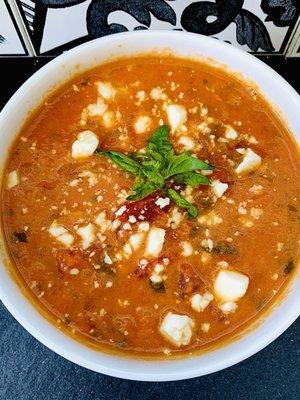 Chunky Tomato Basil Soup