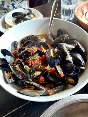 Mussels marinara