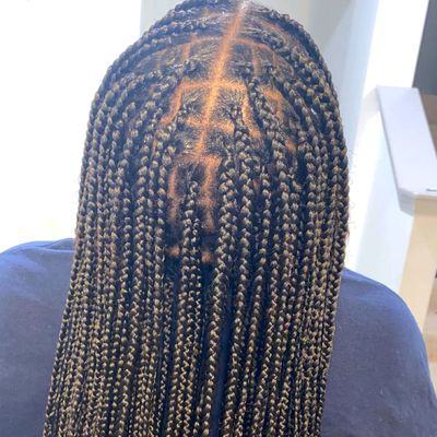 Knotless boxbraids