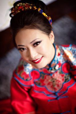 Traditional Chinese bride