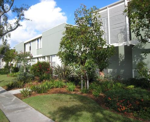 Westcliff Courtyard Apts