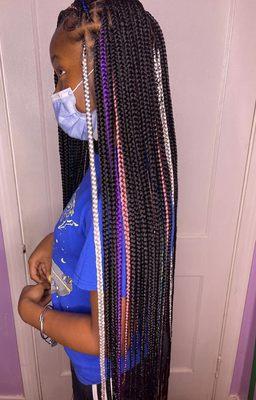 Small knotless braids