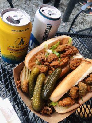 @foodstrucknyc mussel po-boys, chips & pickles