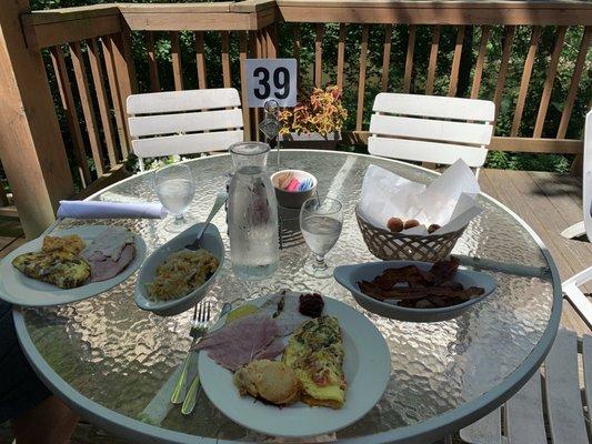 Our beautiful table on the outdoor deck.