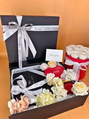 gift baskets, gift shop Los Angeles, luxury gifts, designer's flowers, same day gift delivery, personalized gifts, customized gifts