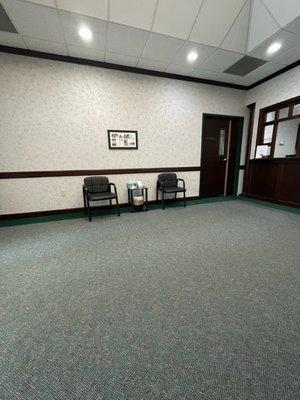 Really spacious waiting room