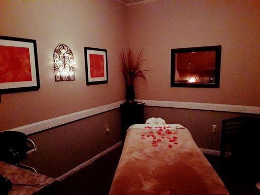 Enjoy the best therapeutic massage in town in this warm and comforting room