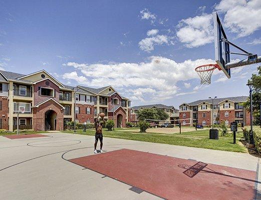 University Trails - Basketball Court