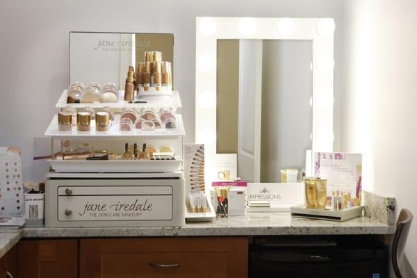 Jane Iredale The Skin Care Mineral Makeup