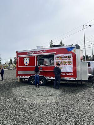 Best Lumpia in Thurston County. Located In Lacey, Washington.