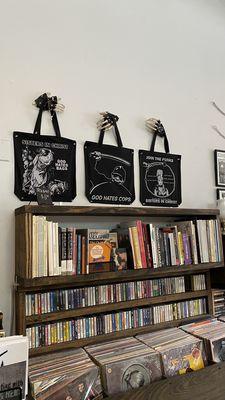 Tote bags