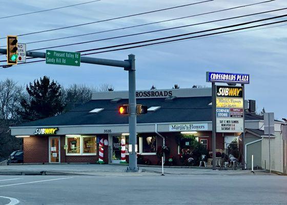 Crossroads Plaza building