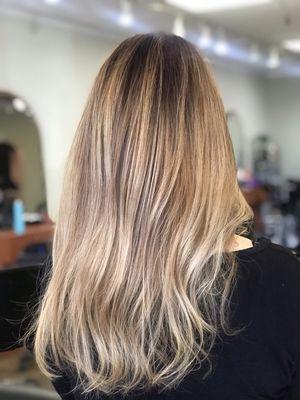 Blonde beige