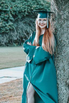 Graduation photos are a beautiful gift for family members.