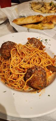 Spaghetti & meat balls.