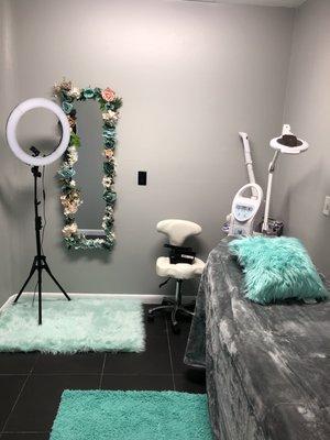 Lashes, facial & waxing room!