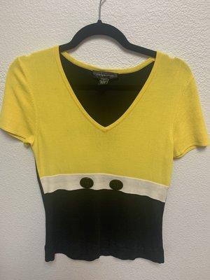 Cute yellow sweater 5.00