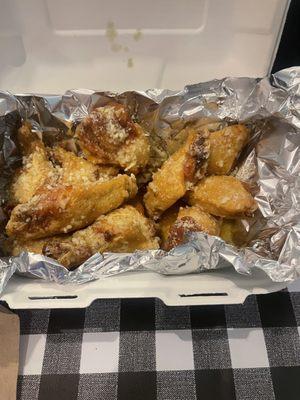 Garlic Parmesan wings