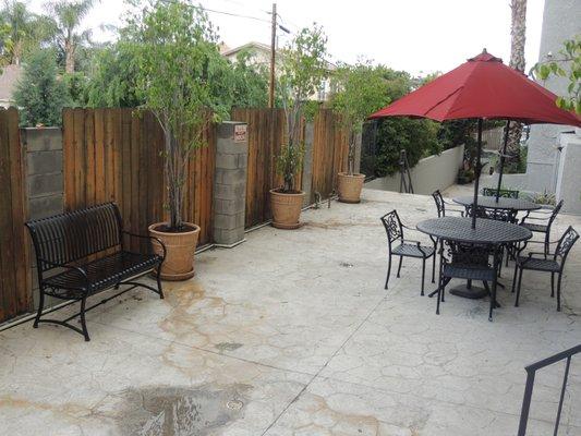 Outdoor sitting area