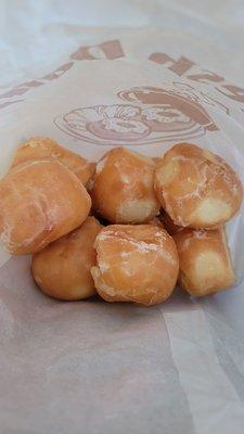 Fresh Donut Holes