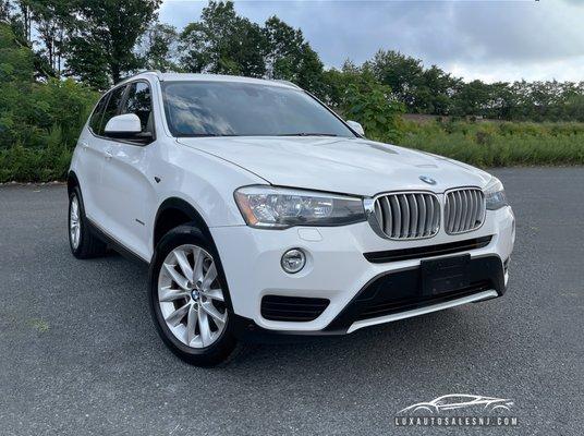 2016 BMW x3 xdrive28i
Only $14,990