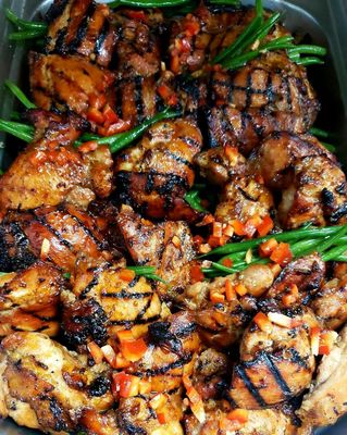 Hint of Smoke Grilled Chicken served with a Vegetable Medley