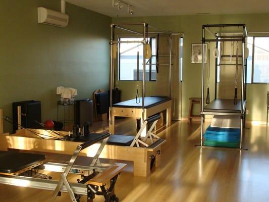 PilatesWise has private and semi-private classes at California Pilates center, Carlsbad. This beautiful studio is fully equipped