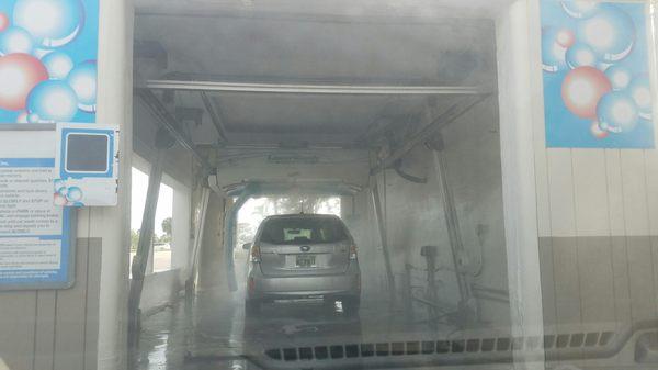 Laser car wash