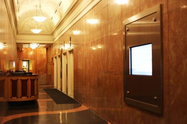 Entrance to the building at 1015 Chestnut Street.