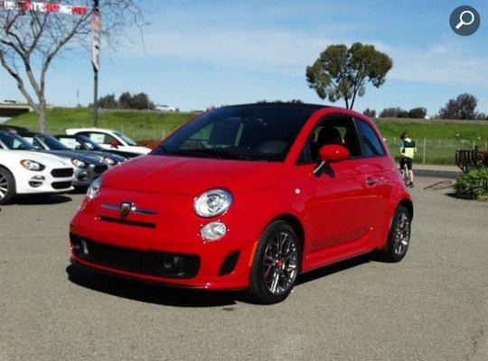 2017 Fiat 500c Abarth!  Fiats abound!