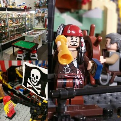 Great LEGOS! I especially like the Pirate LEGOS!