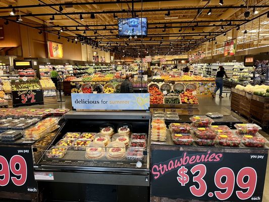 From the main entrance looking towards back of store. Produce and fruit in this section