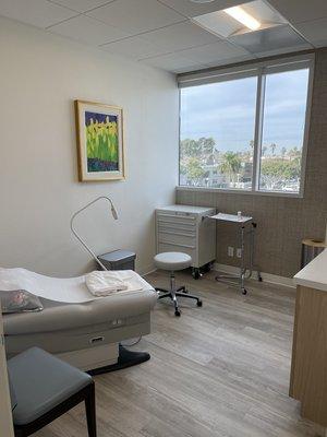 Dr Coe's serene patient exam rooms.