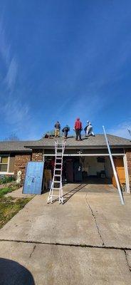 Is more installation crew on roof