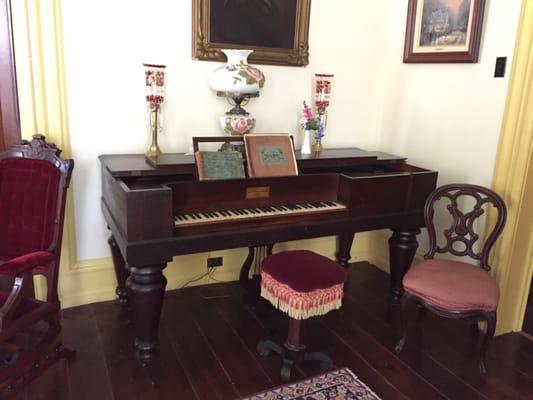 The Potter's piano