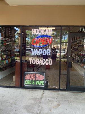 Tobacco,glass,kratom vapes ,accessories,and more