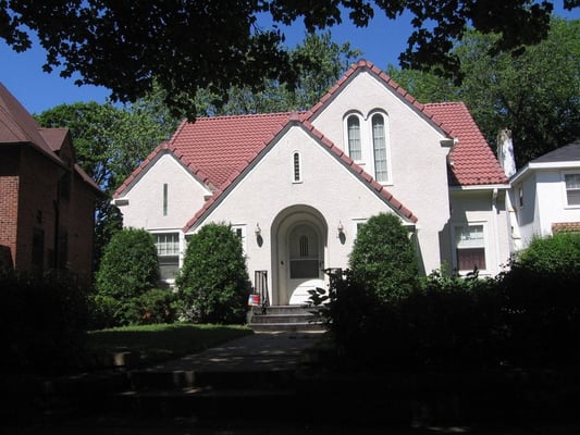 South Minneapolis Stucco Woodlawn Blvd