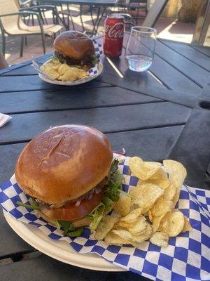 Cheeseburger - YUM!