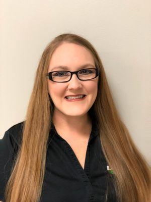 Amanda Peoples, Denham Springs Front Desk Manager